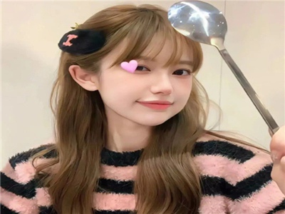 女生脱内衣内裤App,科技便利引争议，女性隐私如何守护？-3
