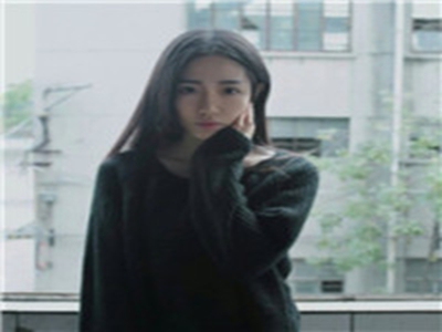 阿娇跪着吃J8陈冠希,清纯女神变“跪吃”主角，娱乐圈道德底线再引热议-1