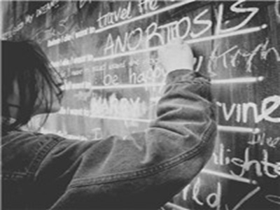 一个人的视频全免费中文字幕,字幕新突破，全球观影无障碍