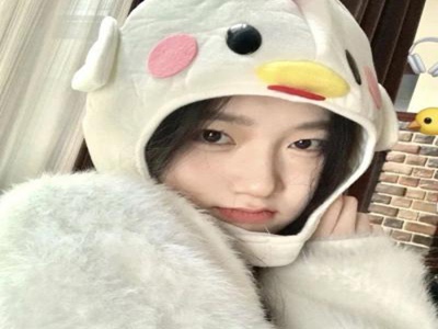 女子四马蹄绑扎悬吊照片大全,时尚新发型：四马蹄绑扎，美得惊艳！-2