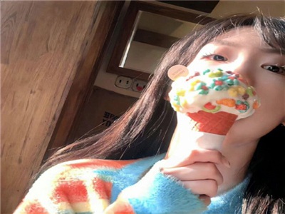 男生女生一起差差的软件,社交新宠：趣味挑战软件走红-3