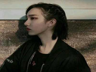 下载黄色的应用,揭秘下载黄色应用风险，你敢看吗？-4