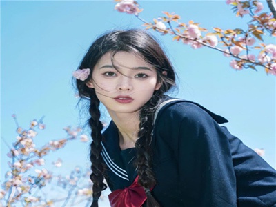 意大利性禁忌4未删版,意国性文化揭秘：开放与保守交织-3