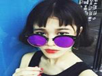 艳女,“气质女神走红，网络正能量榜样”-3