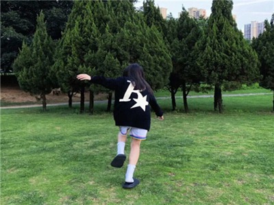 国产精华液一线二线三线区别在哪,精华液大揭秘：一线、二线、三线有何区别？-4