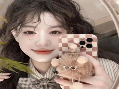 老头在厨房添下面很舒服,退休老者揭秘：厨房舒适度提升烹饪乐趣-4