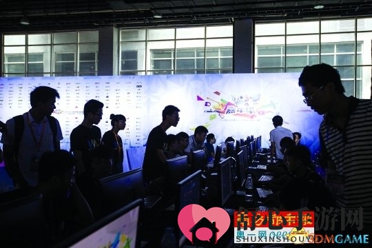 《魔兽代练幕后真相》代练者闲暇时光远离游戏