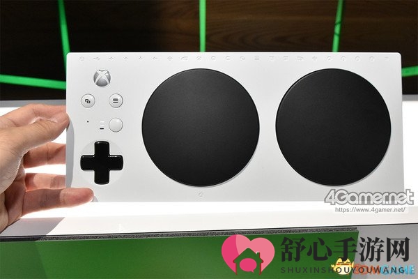 人文关怀！微软新身体障碍专用Xbox控制器E3展直击