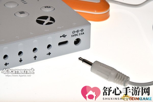 人文关怀！微软新身体障碍专用Xbox控制器E3展直击