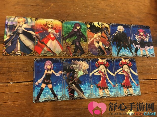 凡事都扭蛋 FGO联动饼干精美角色卡10连扭蛋直击