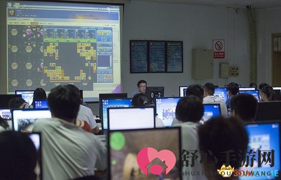 某大学内的电竞课堂。东方IC资料